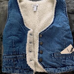 *ALREADY SOLD* Forever 21 Sleeves Denim Sherpa Lined Vest